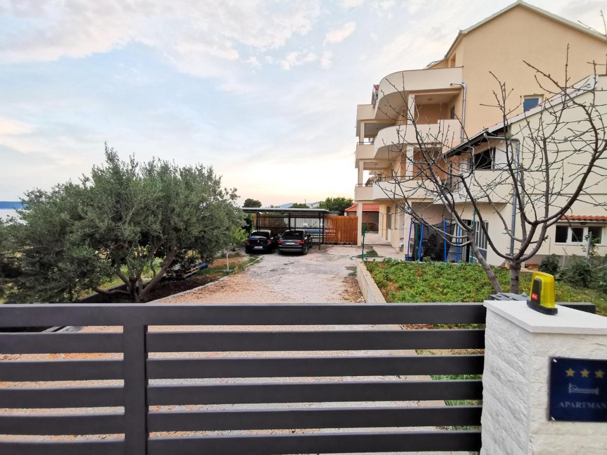 A4 Apartmani Kevic Kaštela Exterior foto